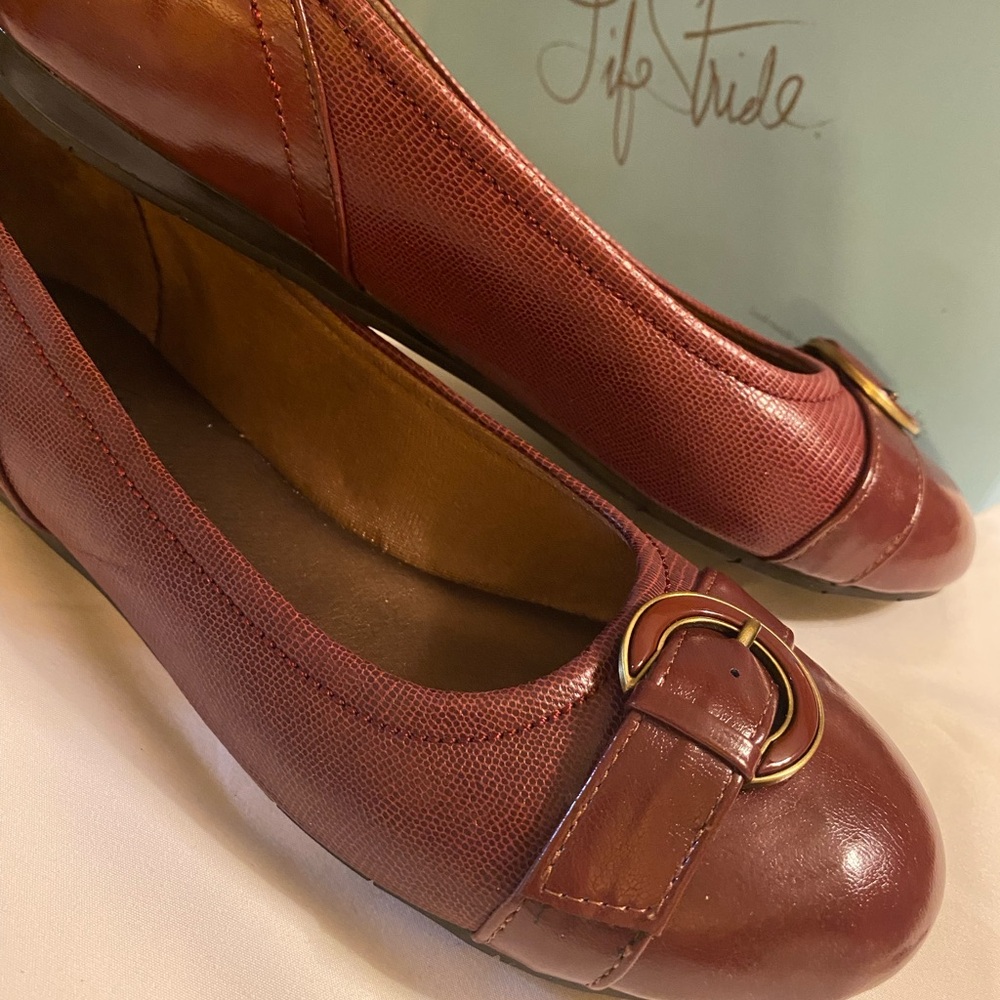 Life Stride Burgundy Flats with Gold Buckle